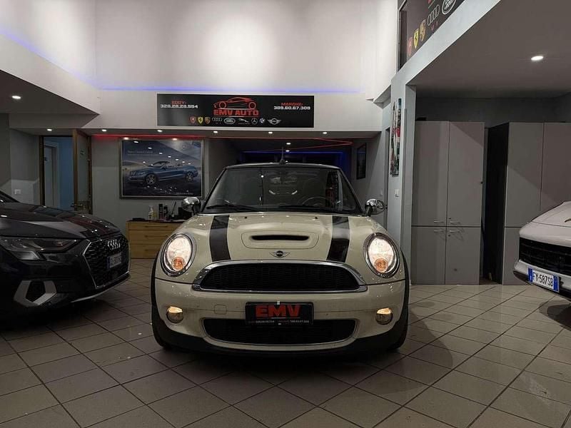 Usata Mini Cooper S Cabriolet 175 CV (128 kW) 2009 Giallo Cabrio