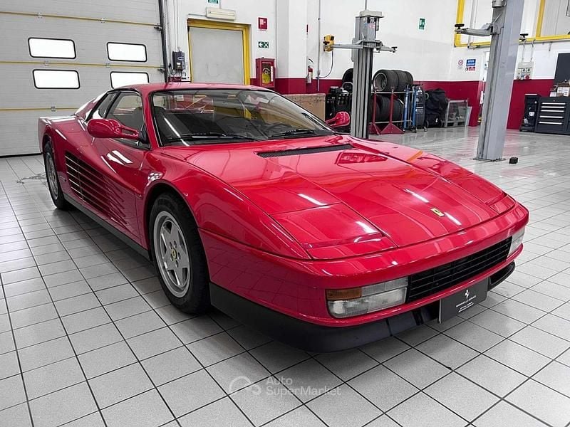 Usata Ferrari Testarossa 390 CV (286 kW) 1991 Rosso Coupé