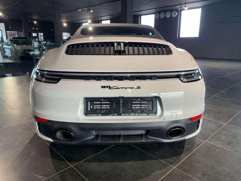 Usata Porsche 992 450 CV (330 kW) 2023 Gesso Cabrio