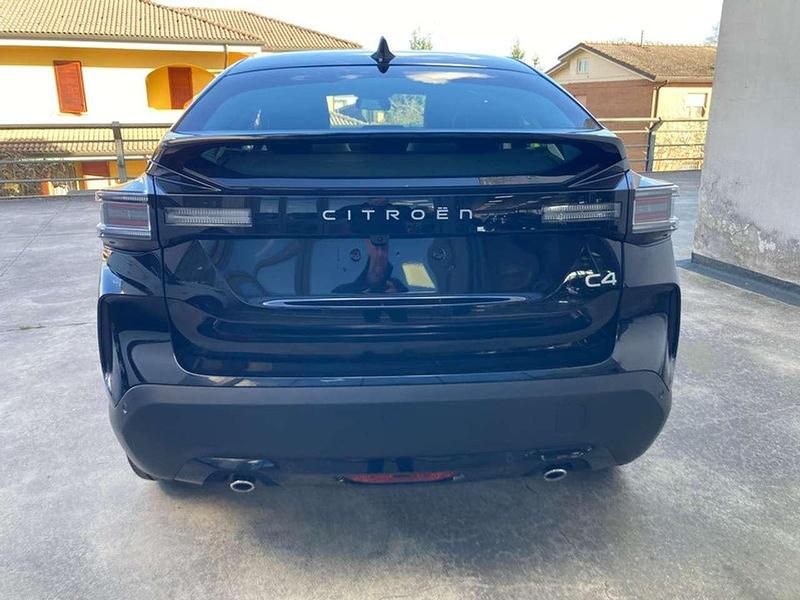 Nuova Citroën C4 PureTech 131 CV (96 kW) 2025 Pearl black SUV