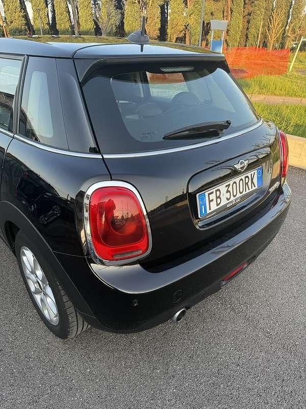 Usata Mini Cooper D Business 116 CV (85 kW) 2015 Utilitaria
