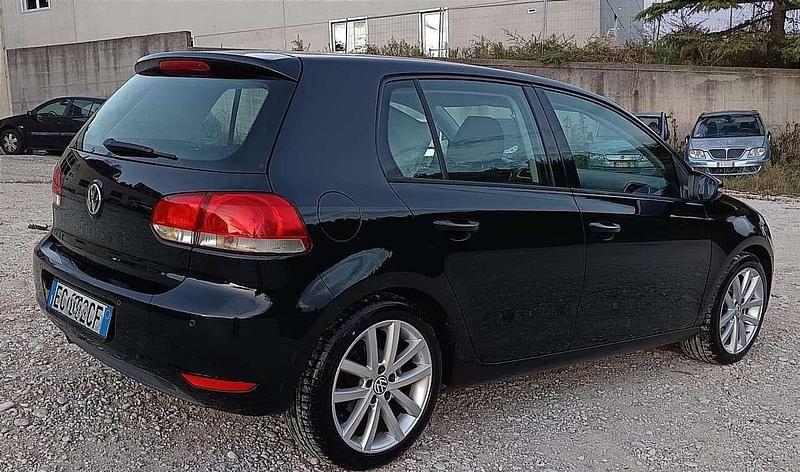Usata VW Golf VI Comfortline 105 CV (77 kW) 2009 Utilitaria