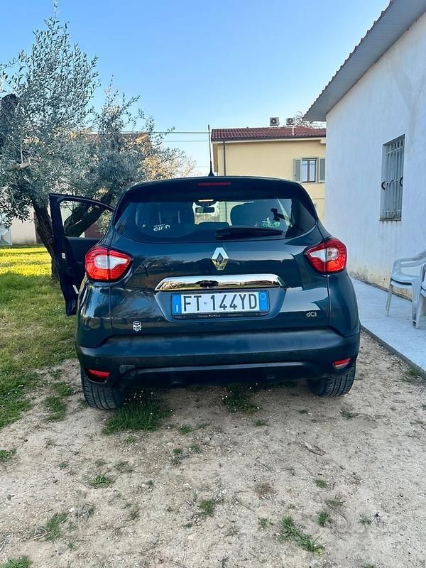 Usata Renault Captur Intens 90 CV (66 kW) 2015 SUV