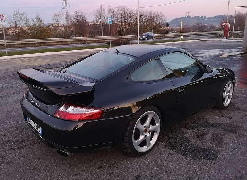 Usata Porsche 911 Carrera 300 CV (220 kW) 1998 Nero Coupé