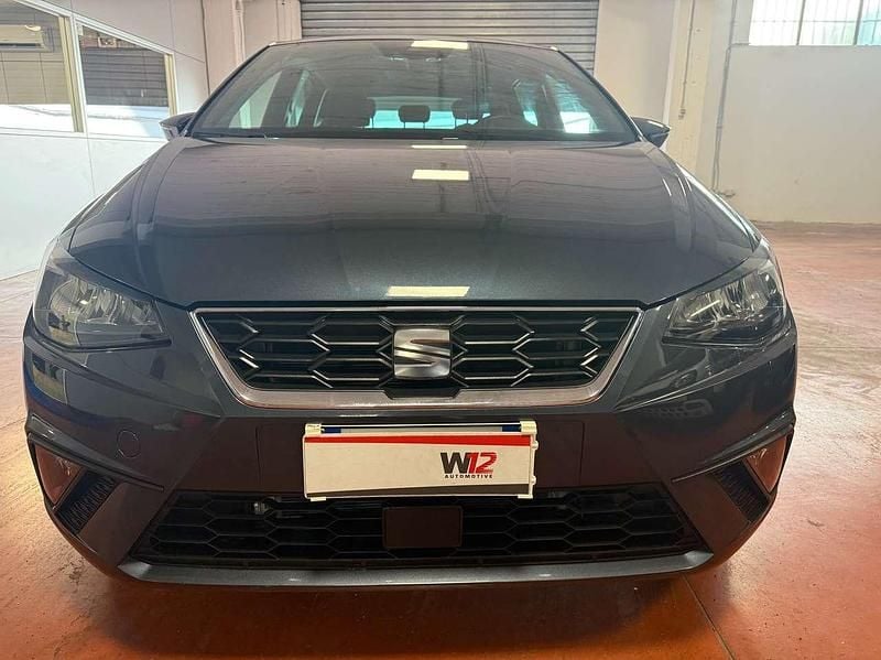 Begagnad Seat Ibiza FR 95 HK (69 kW) 2025 Grå Halvkombi