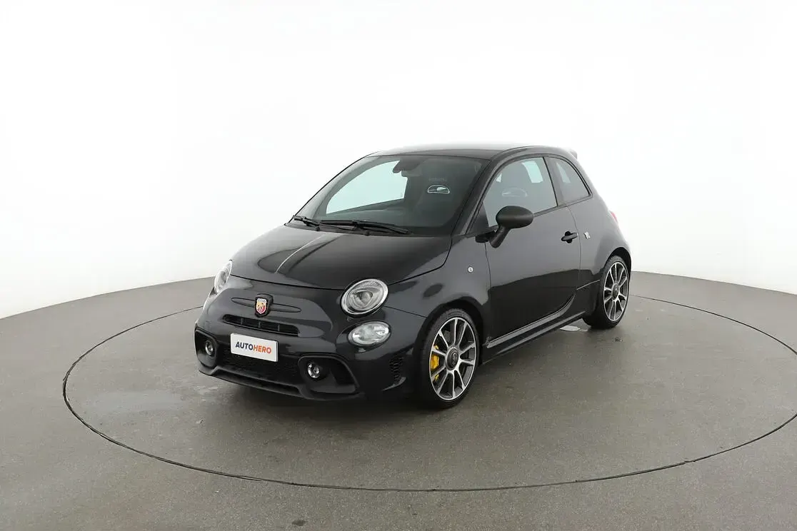 Begagnad Abarth 695 Turismo 179 HK (131 kW) 2024 Halvkombi