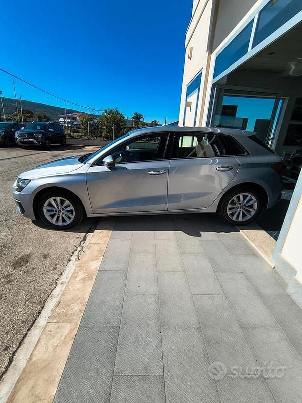 Usata Audi A3 Advanced 149 CV (109 kW) 2021 Grigio Berlina