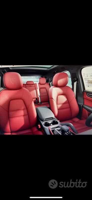 Usata Porsche Cayenne 462 CV (339 kW) 2022 Blu SUV