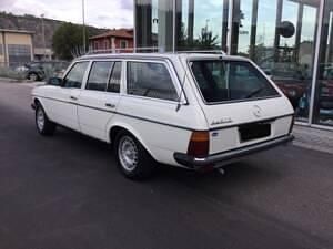 Occasion Mercedes 240 72 ch (52 kW) 1983 Blanc Break
