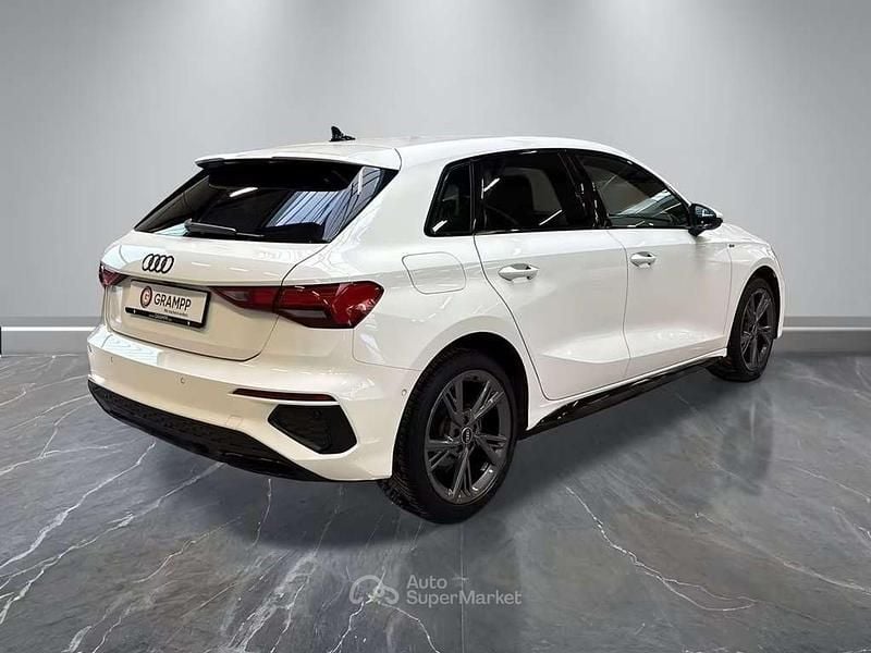 Usata Audi A3 S-Line 150 CV (110 kW) 2022 Bianco Berlina