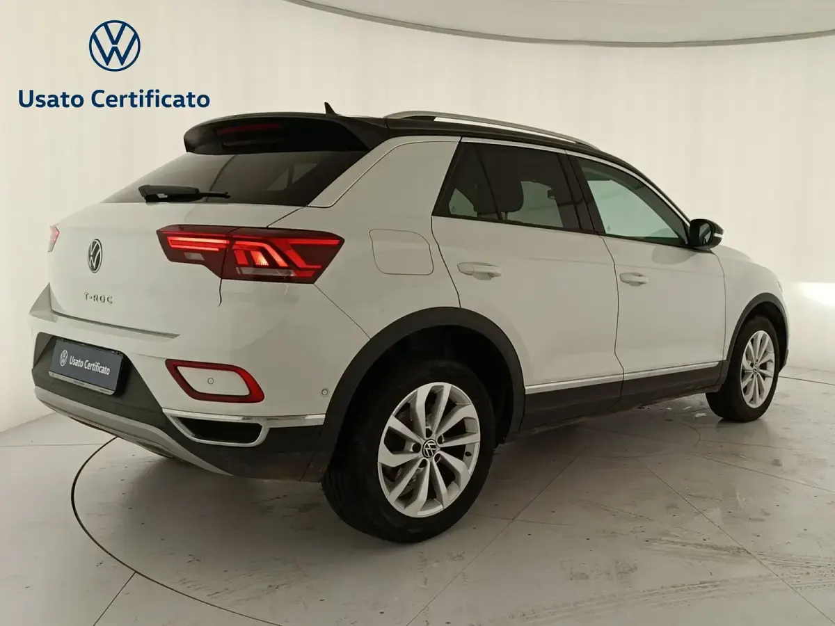 Usata VW T-Roc Style 110 CV (80 kW) 2023 Bianco SUV