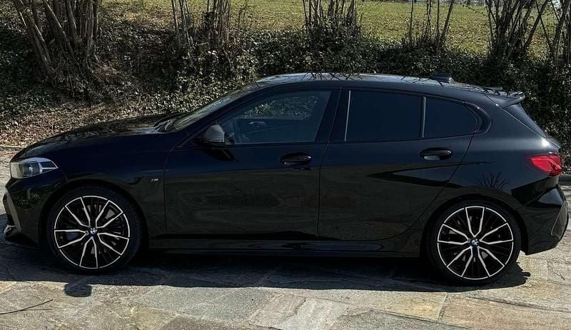 Usata BMW M135 Comfort Edition 306 CV (225 kW) 2023 Utilitaria