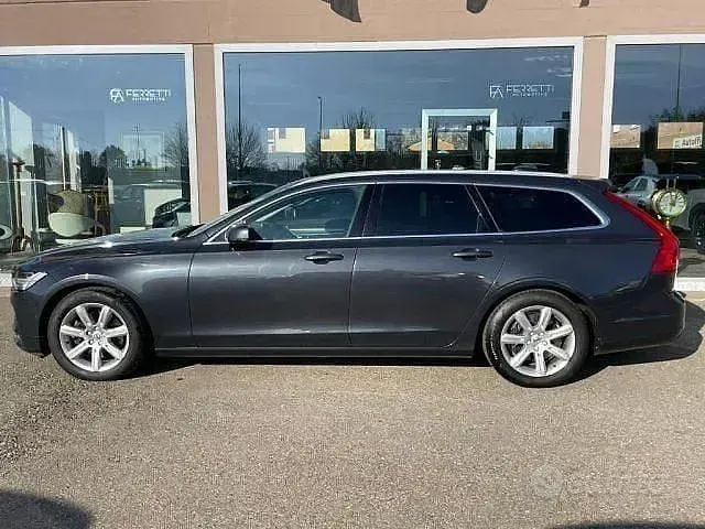 Usata Volvo V90 Business Edition 190 CV (139 kW) 2020 Grigio Station wagon