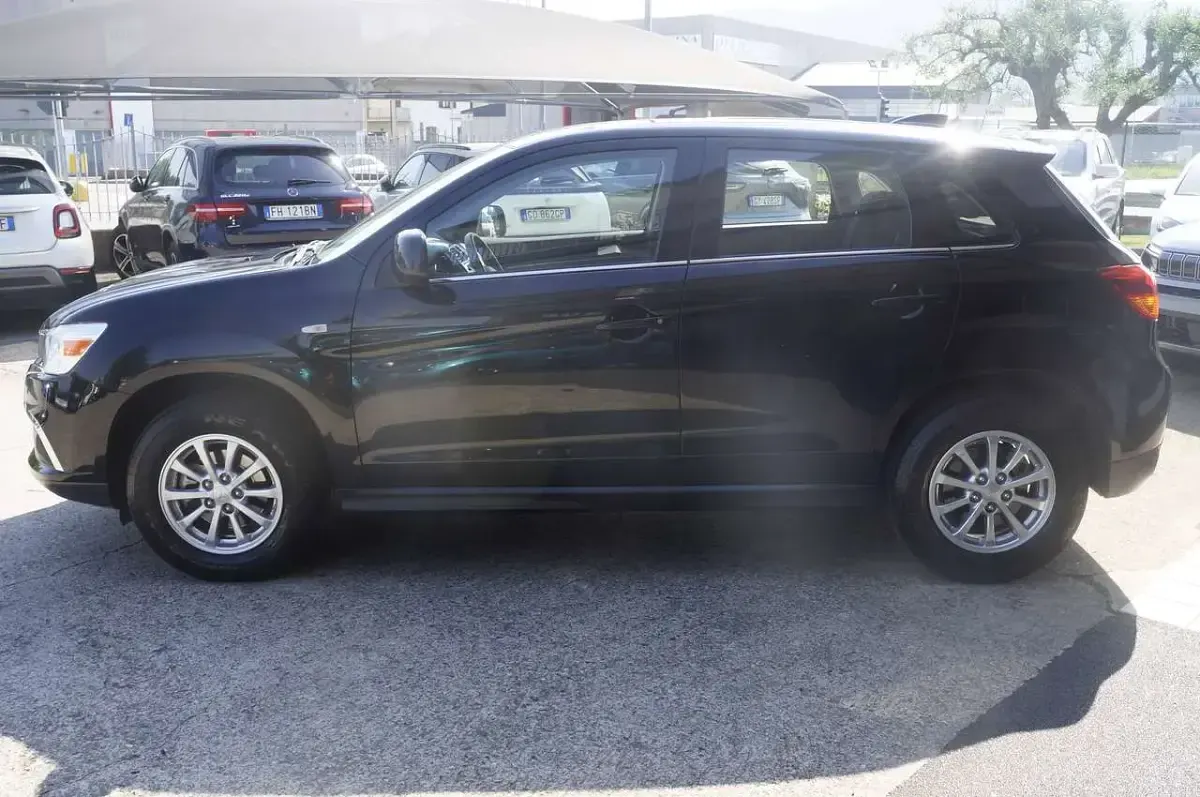 Usata Mitsubishi ASX Invite 114 CV (83 kW) 2017 Other SUV