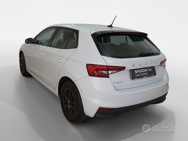 Usata Skoda Fabia 95 CV (69 kW) 2025 Bianco Utilitaria