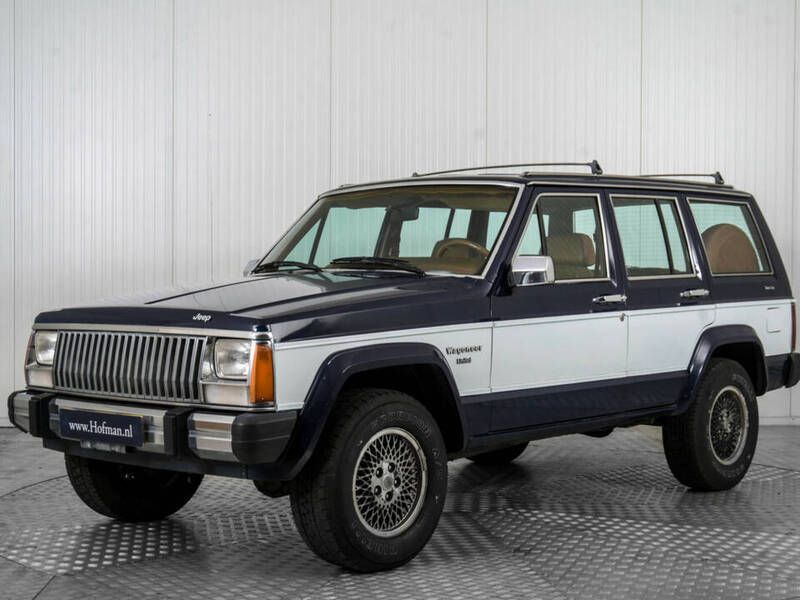 Blu Usata 1984 Jeep Cherokee SUV | 14.900 € - Immagine 1/4