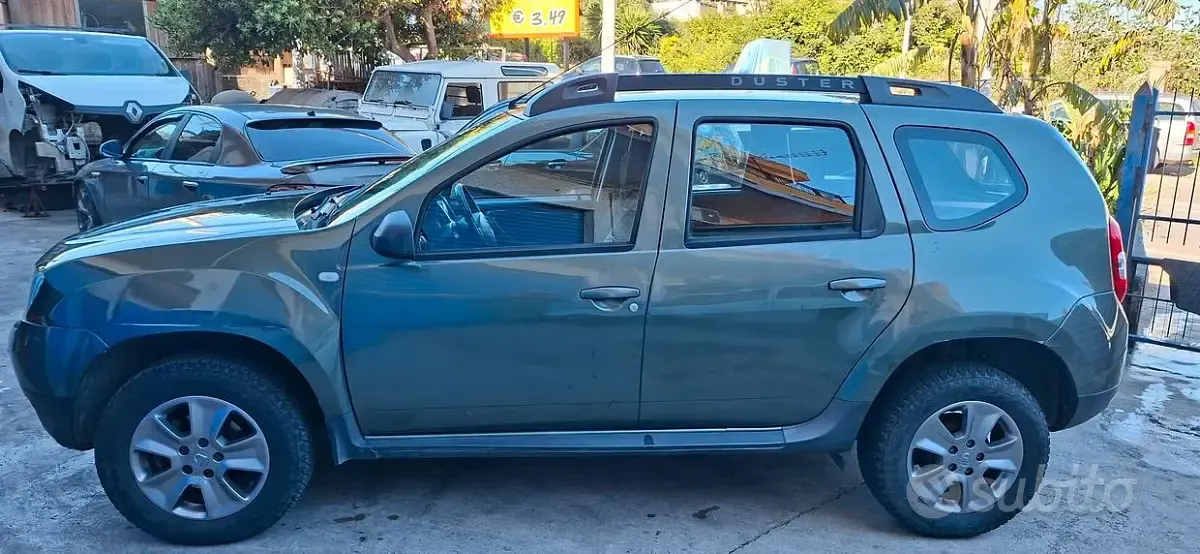 Usata Dacia Duster 110 CV (80 kW) 2014 Verde SUV