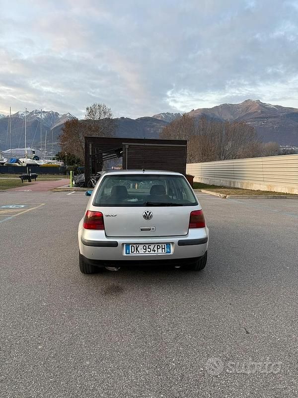 Usata VW Golf V 2007 Berlina