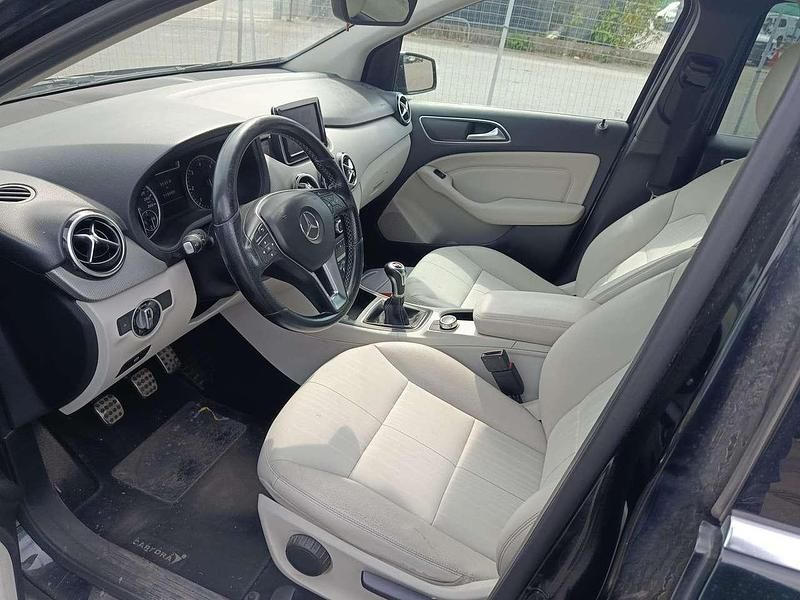 Usata Mercedes B200 Executive 136 CV (100 kW) 2012 Other Monovolume