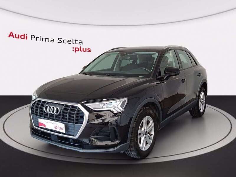 Nero mito metalizzato Usata 2022 Audi Q3 Business SUV | 31.900 € (Super prezzo) - Immagine 1/4
