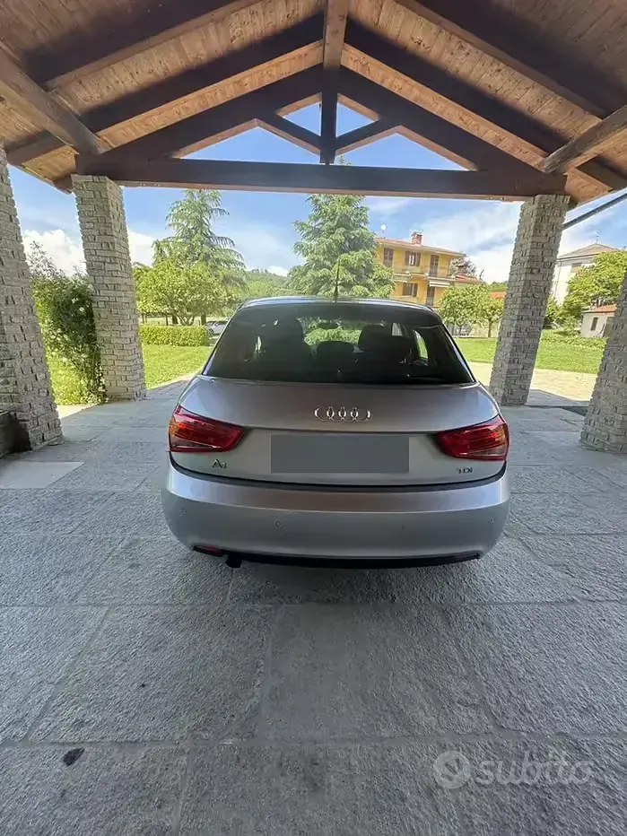 Usata Audi A1 90 CV (66 kW) 2018 Grigio Berlina