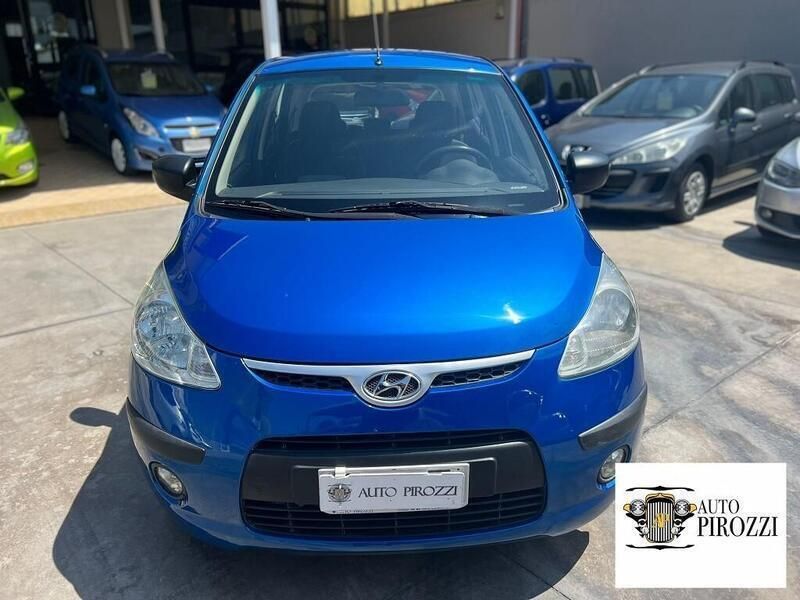 Usata Hyundai i10 67 CV (49 kW) 2011 Blu Utilitaria