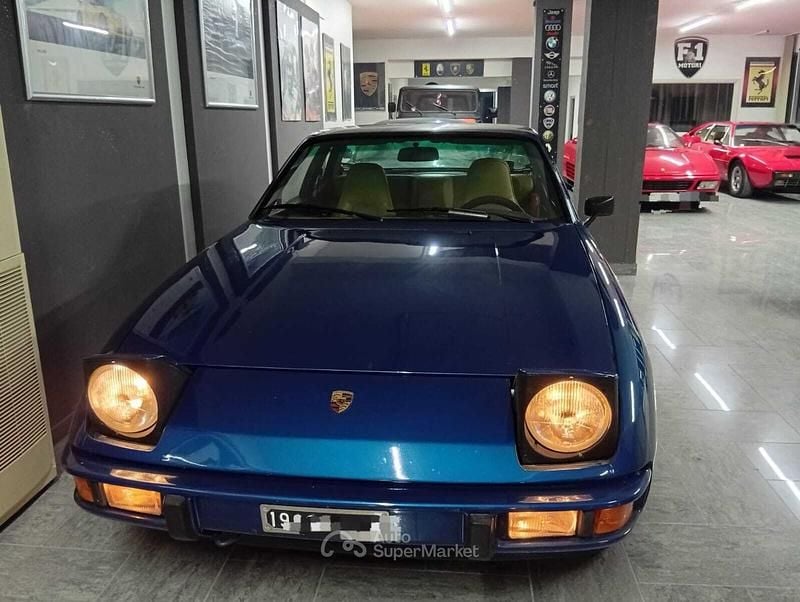 Usata Porsche 924 125 CV (91 kW) 1978 Blu Coupé