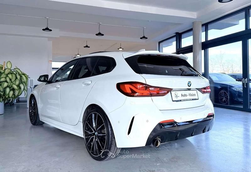 Usata BMW 118 Shadowline 136 CV (100 kW) 2024 Bianco Utilitaria