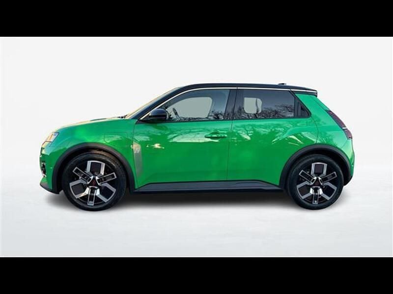 Nuova Renault 5 E-Tech Urban 88 kW (120 CV) 2026 Verde chiaro