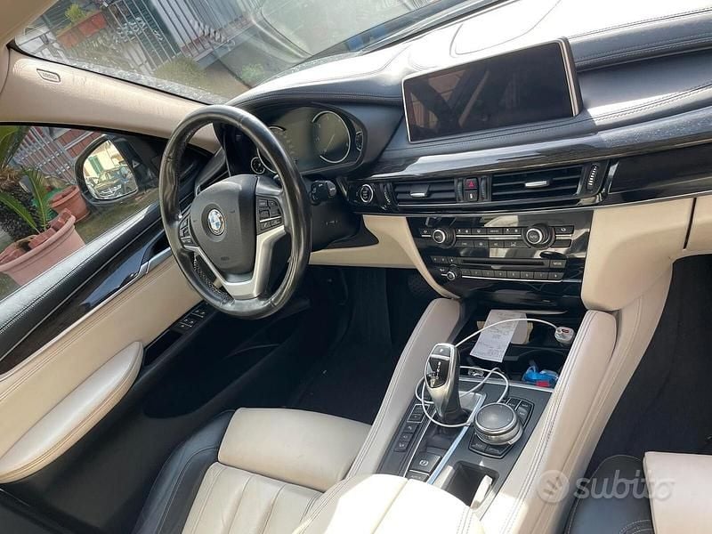 Usado BMW X6 258 HP (189 kW) 2017 Preto SUV