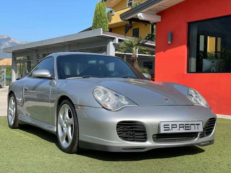 Grigio Usata 2002 Porsche 911 Carrera 4S Coupé | 52.900 € (Super prezzo) - Immagine 1/4