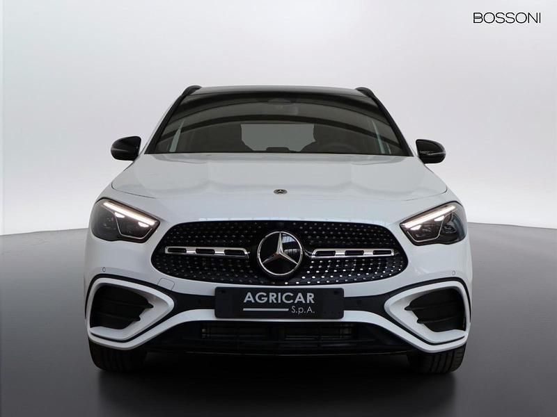Nuova Mercedes GLA200 AMG Line Premium 150 CV (110 kW) 2025 Bianco SUV