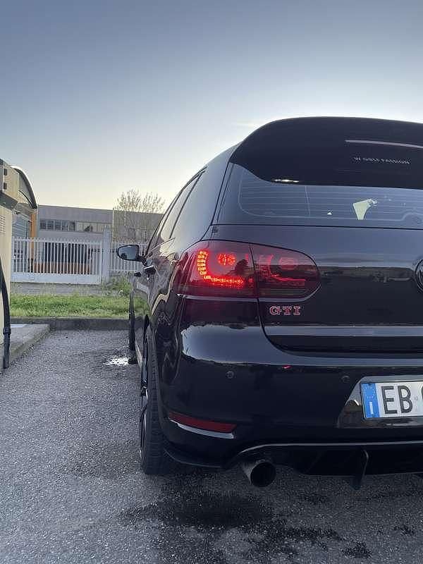 Usata VW Golf VI GTI 211 CV (155 kW) 2010 Utilitaria