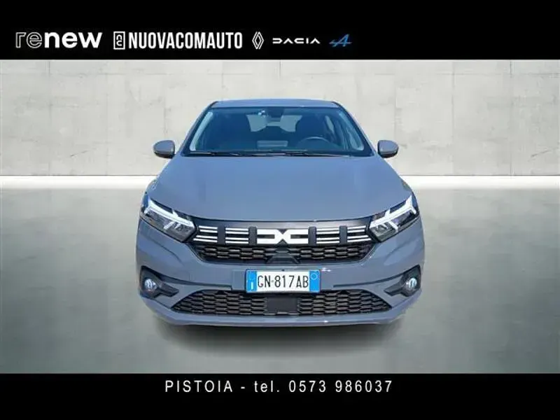 Usata Dacia Sandero Expression 100 CV (73 kW) 2023 Grigio scuro Utilitaria
