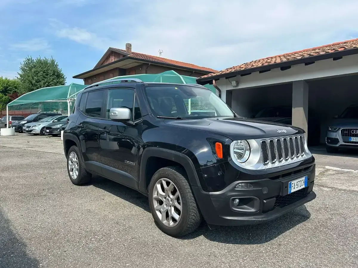 Usata Jeep Renegade Limited 140 CV (102 kW) 2015 Nero SUV