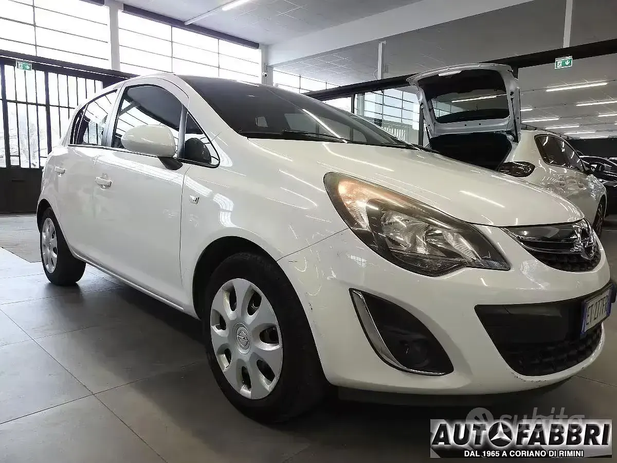 Usata Opel Corsa 86 CV (63 kW) 2014 Bianco Utilitaria