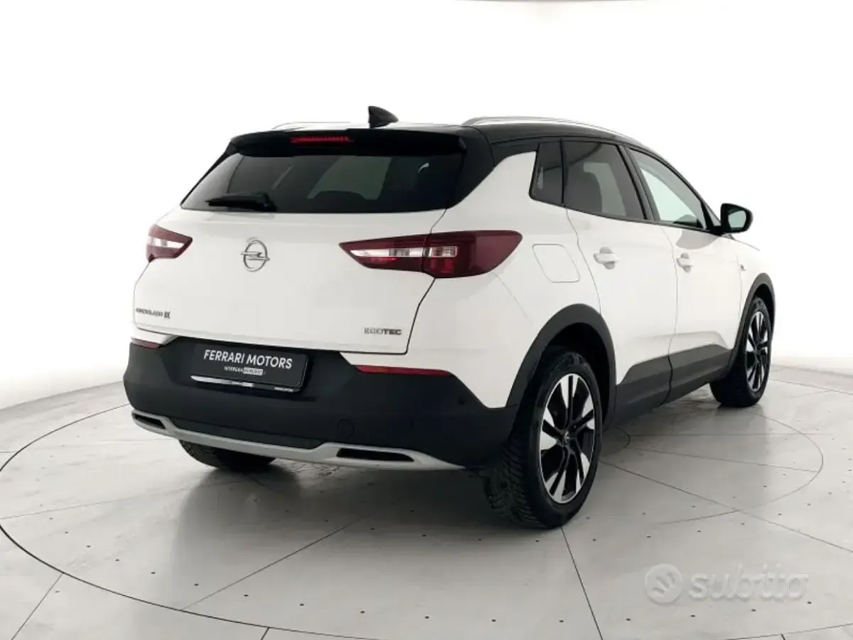 Usata Opel Grandland X Innovation 131 CV (96 kW) 2021 Bianco SUV