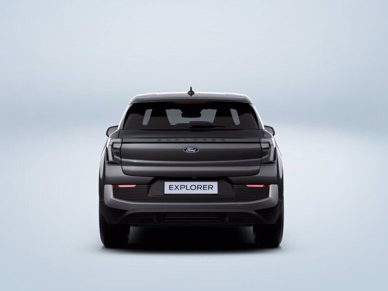 Nuova Ford Explorer Extended Range 150 kW (204 CV) 2025 Magnetic grey  SUV