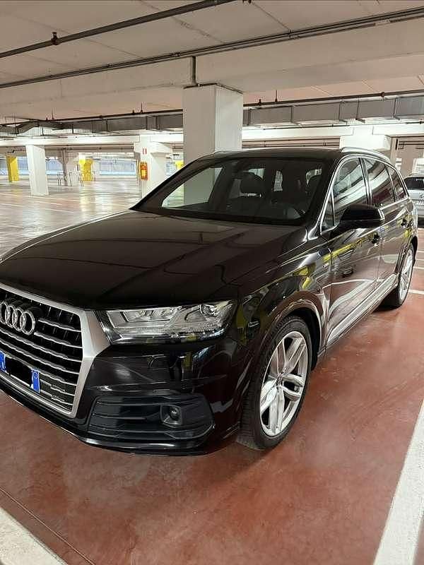 Usata Audi Q7 Business Plus 286 CV (210 kW) 2019 Nero SUV
