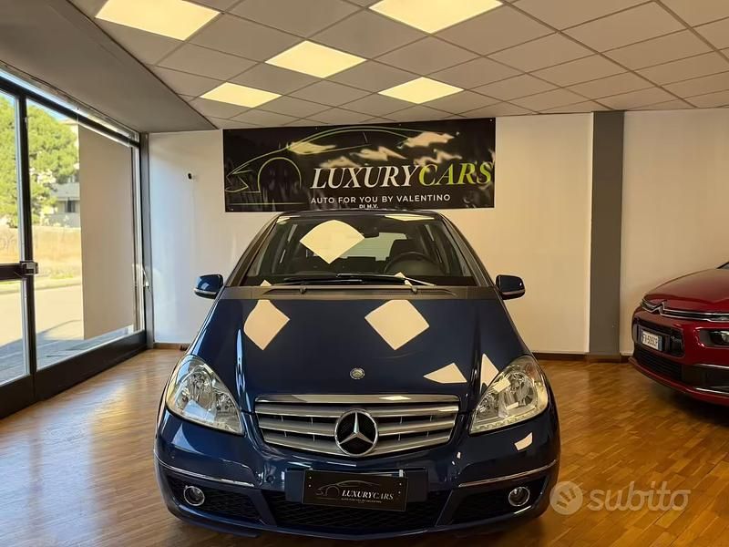 Usata Mercedes A200 Avantgarde 136 CV (100 kW) 2008 Blu Berlina