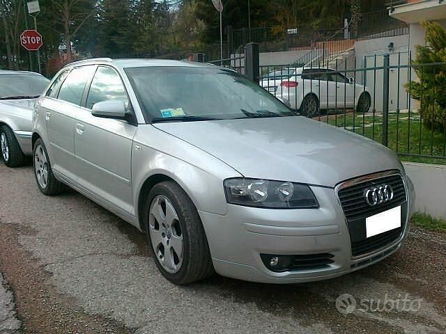 Usata Audi A3 Ambition 140 CV (102 kW) 2004 Grigio Utilitaria