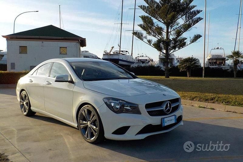 Usata Mercedes CLA180 109 CV (80 kW) 2015 Bianco Berlina