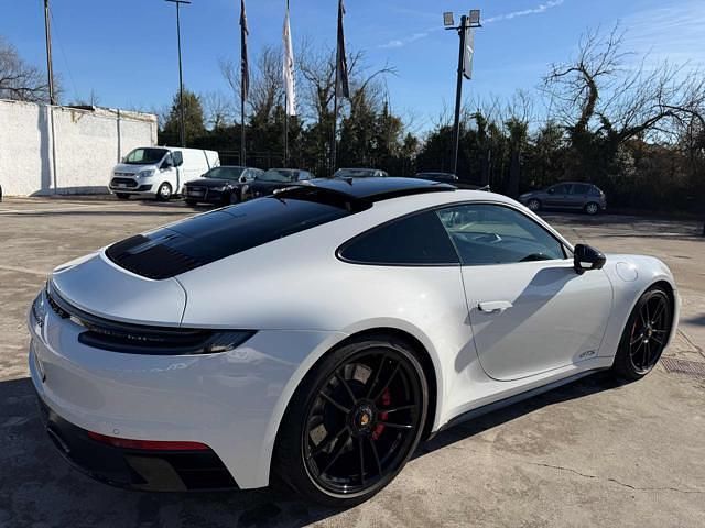 Usata Porsche 911 Carrera 4 GTS 480 CV (353 kW) 2021 Bianco