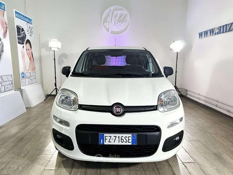 Usata Fiat Panda Pop 69 CV (50 kW) 2019 Bianco Utilitaria