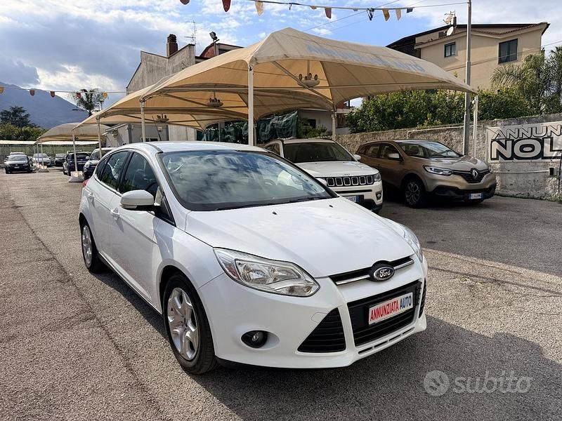 Usata Ford Focus Titanium 95 CV (69 kW) 2014 Bianco Berlina