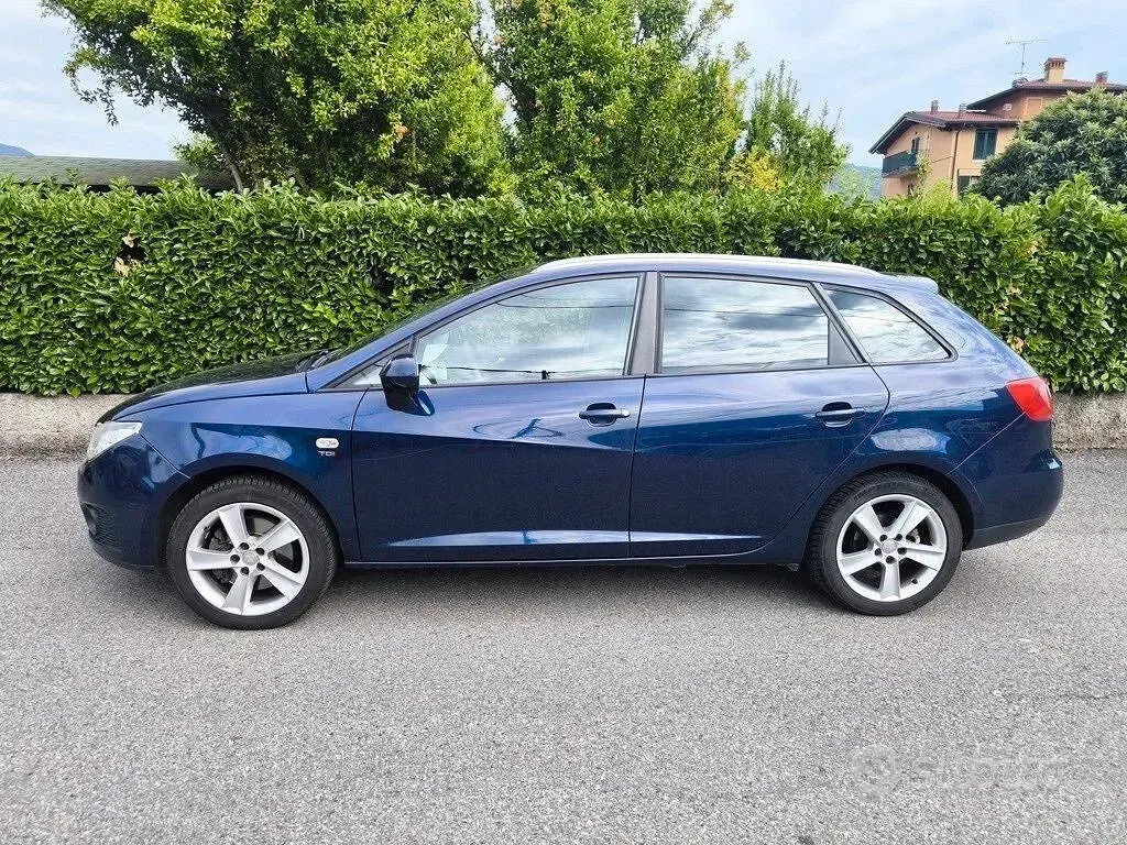Usata Seat Ibiza ST 90 CV (66 kW) 2012 Blu Station wagon