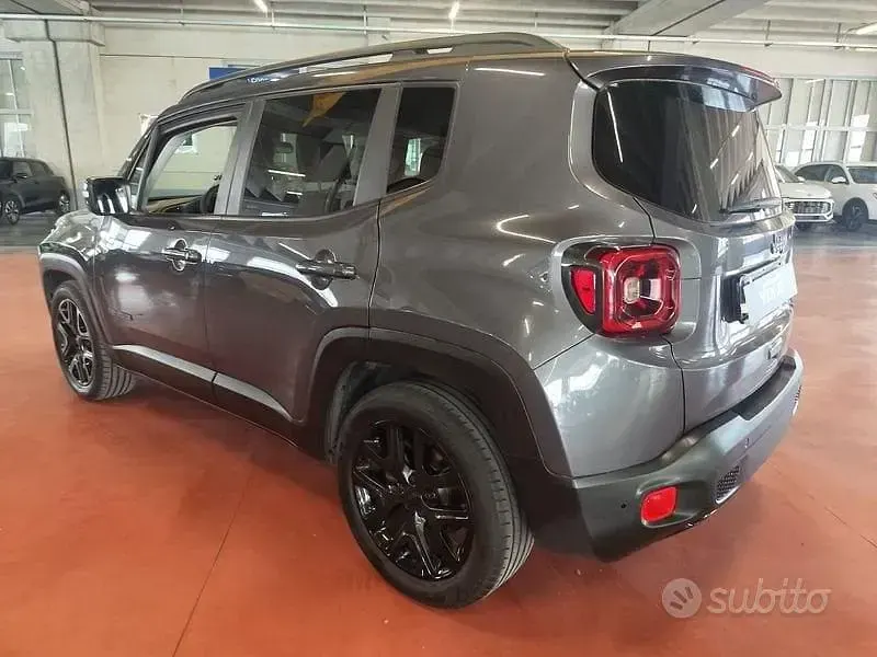 Usata Jeep Renegade Limited 150 CV (110 kW) 2019 Grigio scuro SUV