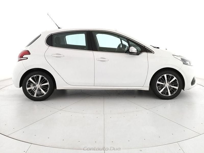 Usata Peugeot 208 Allure 82 CV (60 kW) 2016 Bianco Utilitaria