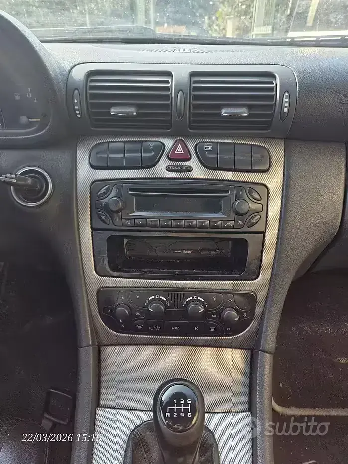 Usata Mercedes C220 143 CV (105 kW) 2001 Bluazzurro