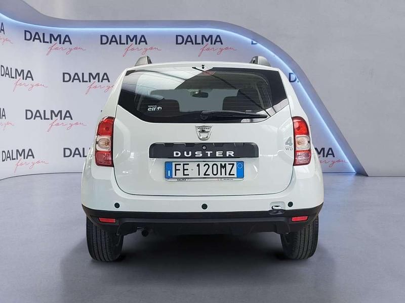 Usata Dacia Duster Ambiance 109 CV (80 kW) 2015 Bianco SUV